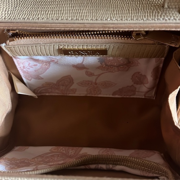 SANCIA The JANOU Box Shoulder Bag - Picture 10 of 16